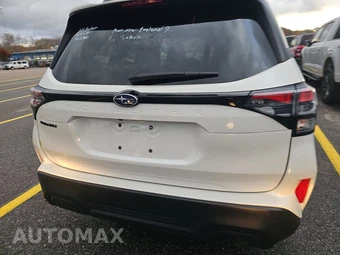 2025 Subaru Forester Premium - miniatura 5