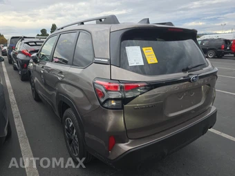 2025 Subaru Forester Premium - miniatura 6