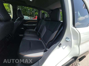 2025 Subaru Forester Sport - miniatura 7