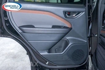 2025 Subaru Forester Sport - miniatura 12