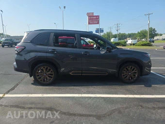 2025 Subaru Forester Sport - miniatura 4