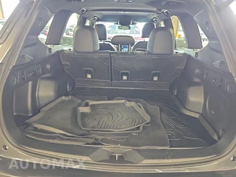 2025 Subaru Forester Touring - miniatura 16