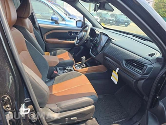 2025 Subaru Forester Touring - miniatura 18