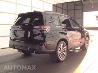 2025 Subaru Forester Touring - miniatura 4
