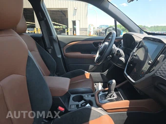 2025 Subaru Forester Touring - miniatura 8