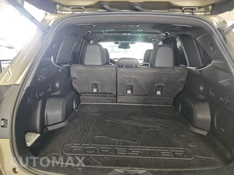 2025 Subaru Forester Touring - miniatura 16