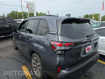 2025 Subaru Forester Touring - miniatura 2
