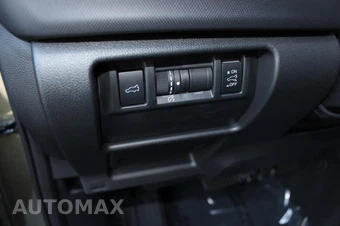 2025 Subaru Forester Touring - miniatura 16