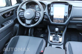 2025 Subaru Forester Touring - miniatura 3
