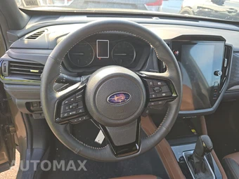 2025 Subaru Forester Touring - miniatura 10