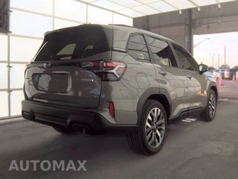 2025 Subaru Forester Touring - miniatura 4