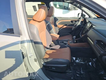 2025 Subaru Forester Touring - miniatura 8