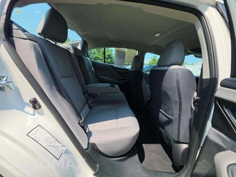 2025 Subaru Legacy Premium - miniatura 13