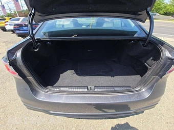 2025 Subaru Legacy Premium – miniatura 14