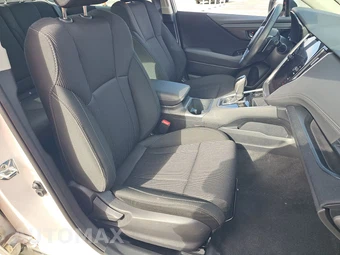 2025 Subaru Legacy Premium – miniatura 8