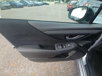 2025 Subaru Legacy Premium – miniatura 9