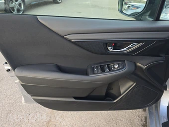 2025 Subaru Legacy Premium – miniatura 9