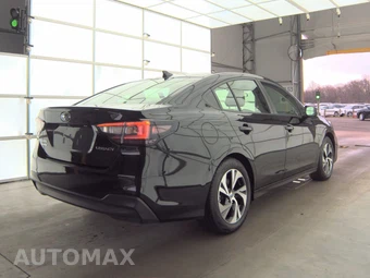 2025 Subaru Legacy Premium – miniatura 4