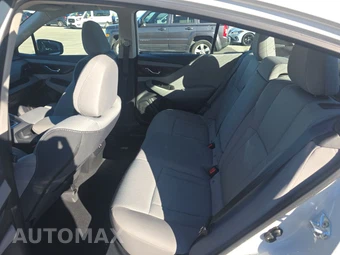 2025 Subaru Legacy Premium - miniatura 13