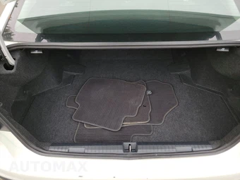 2025 Subaru Legacy Premium – miniatura 16