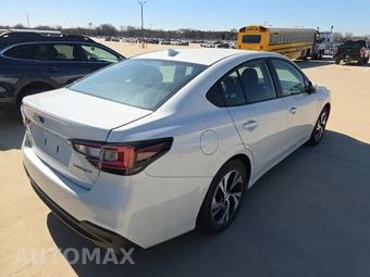2025 Subaru Legacy Premium - miniatura 4