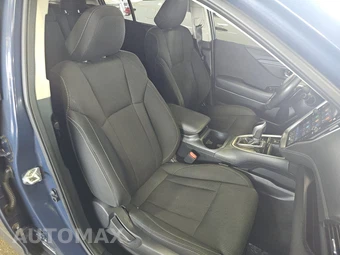 2025 Subaru Legacy Premium – miniatura 8