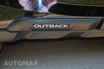 2025 Subaru Outback Limited - miniatura 10