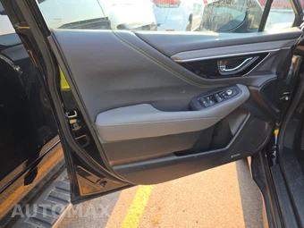 2025 Subaru Outback Onyx Edition - miniatura 9