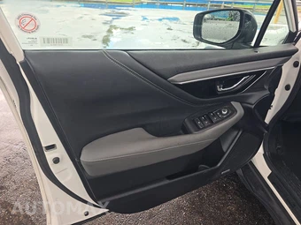 2025 Subaru Outback Onyx Edition - miniatura 9