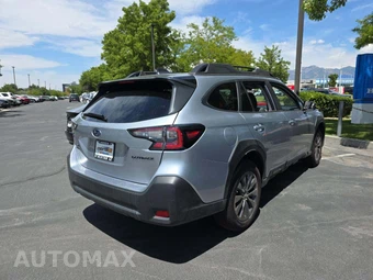 2025 Subaru Outback Onyx Edition - miniatura 3