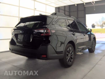 2025 Subaru Outback Onyx Edition - miniatura 4