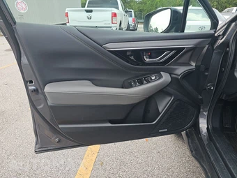 2025 Subaru Outback Onyx Edition - miniatura 9