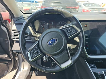 2025 Subaru Outback Premium - miniatura 10