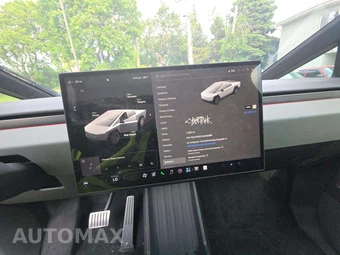 2025 Tesla Cybertruck Crew Cab Medium Bed - miniatura 6