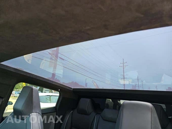 2025 Tesla Cybertruck Crew Cab Medium Bed - miniatura 11