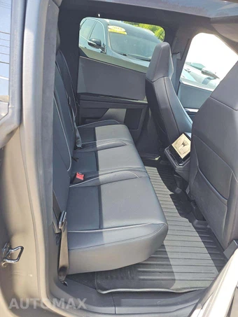 2025 Tesla Cybertruck Crew Cab Medium Bed - miniatura 15