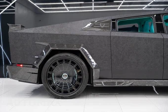 2025 Tesla Cybertruck Crew Cab Medium Bed - miniatura 10