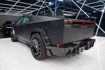 2025 Tesla Cybertruck Crew Cab Medium Bed - miniatura 20
