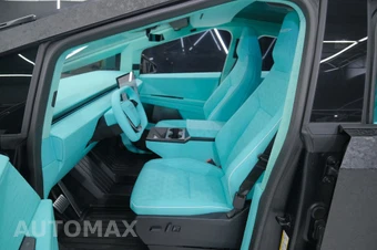 2025 Tesla Cybertruck Crew Cab Medium Bed - miniatura 25