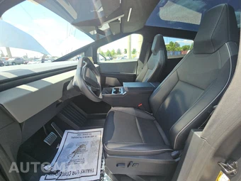 2025 Tesla Cybertruck Crew Cab Medium Bed - miniatura 7