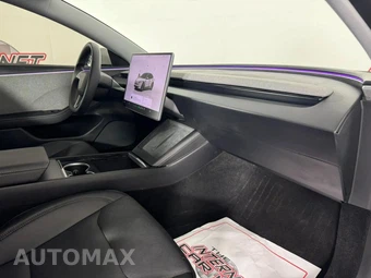 2025 Tesla Model 3 - miniatura 12