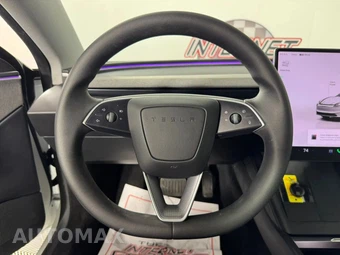 2025 Tesla Model 3 - miniatura 13