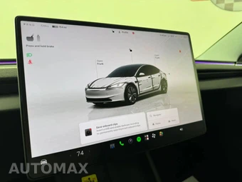 2025 Tesla Model 3 - miniatura 20