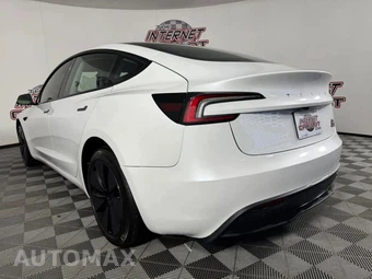 2025 Tesla Model 3 - miniatura 26