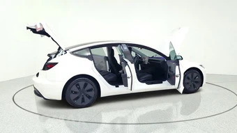 2025 Tesla Model 3 Long Range - miniatura 19