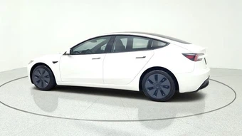 2025 Tesla Model 3 Long Range - miniatura 5
