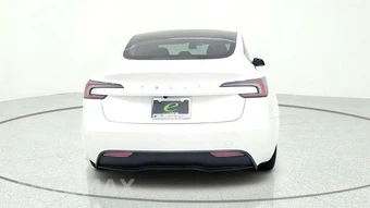 2025 Tesla Model 3 Long Range - miniatura 7