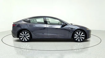2025 Tesla Model 3 Long Range - miniatura 10