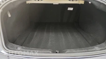 2025 Tesla Model 3 Long Range - miniatura 30