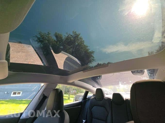 2025 Tesla Model 3 Long Range - miniatura 11